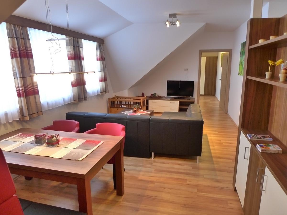 Langs Wirtshaus Hotel Sankt Ulrich im Mühlkreis Стая снимка